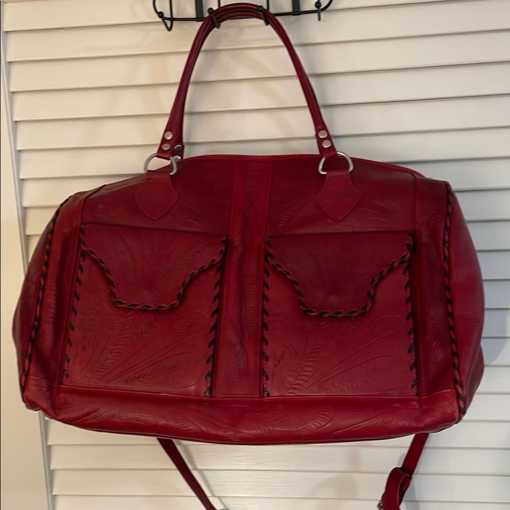 Leaders in Leather Red Black Stitching Handle Travel Bag Versatile Strap As Is